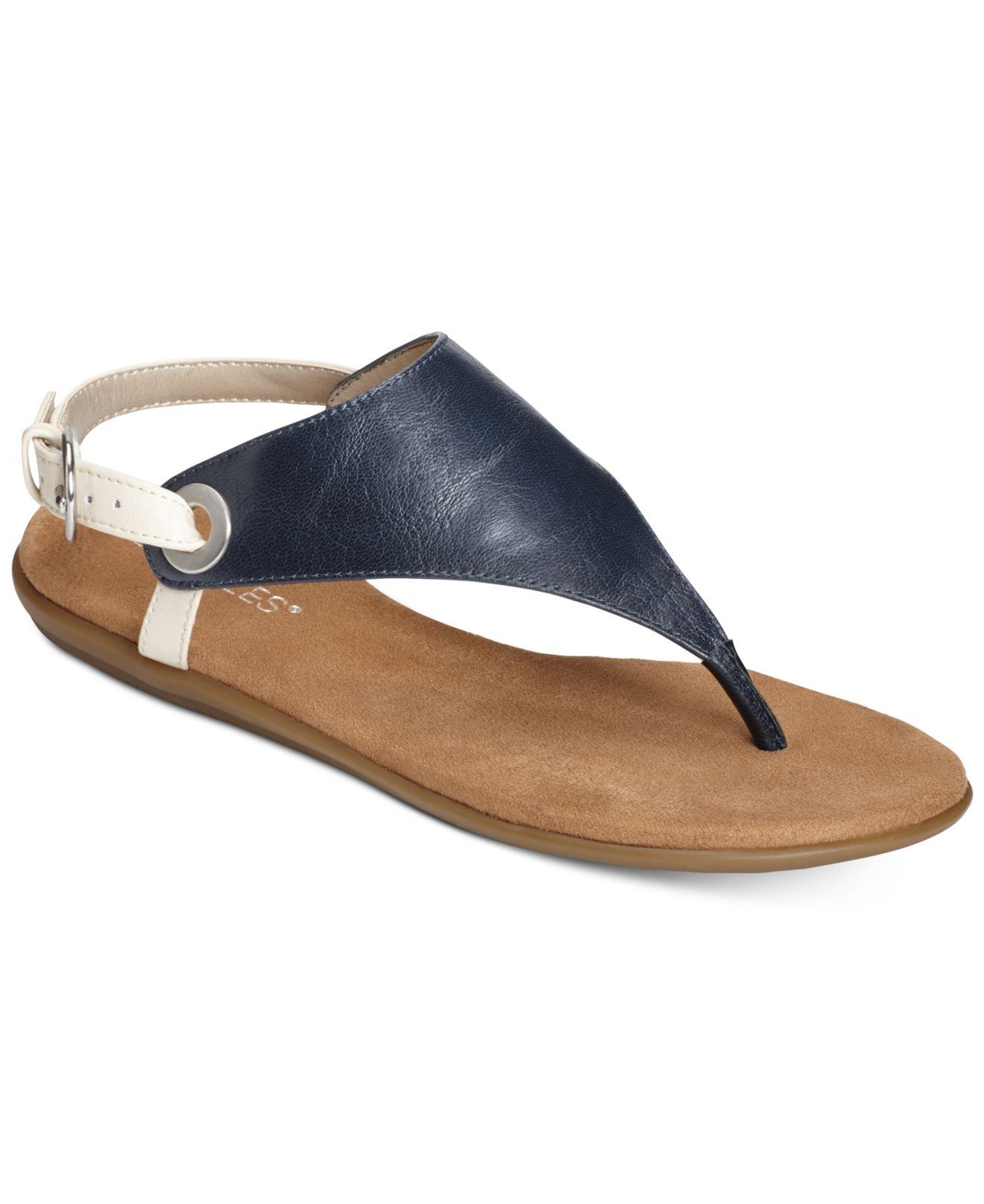 Aerosoles Conchlusion T-strap Slingback Thong Sandals in Dark Blue Combo (White) - Lyst